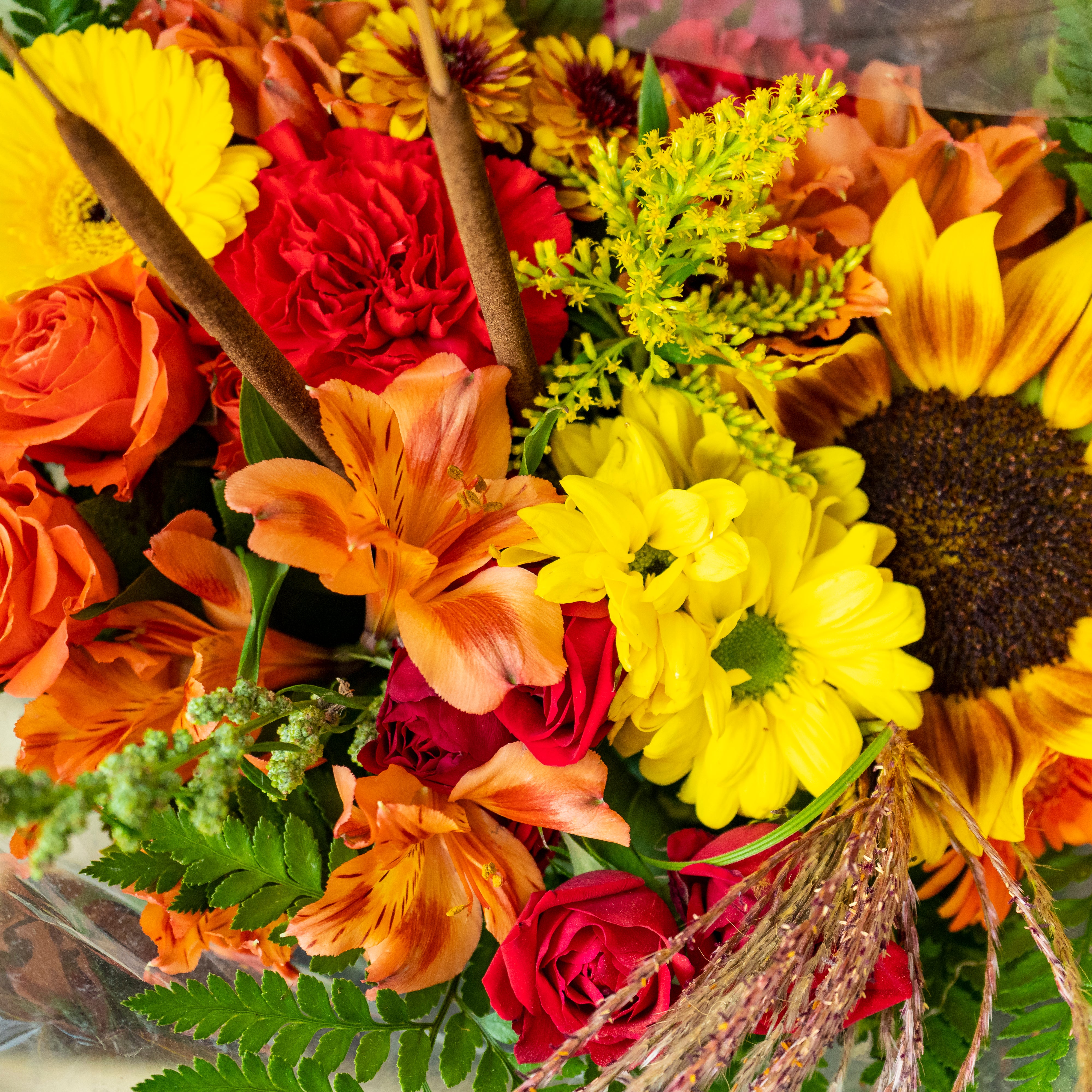$50 Bouquet Seasonal Mix – Vankampens Greenhouses