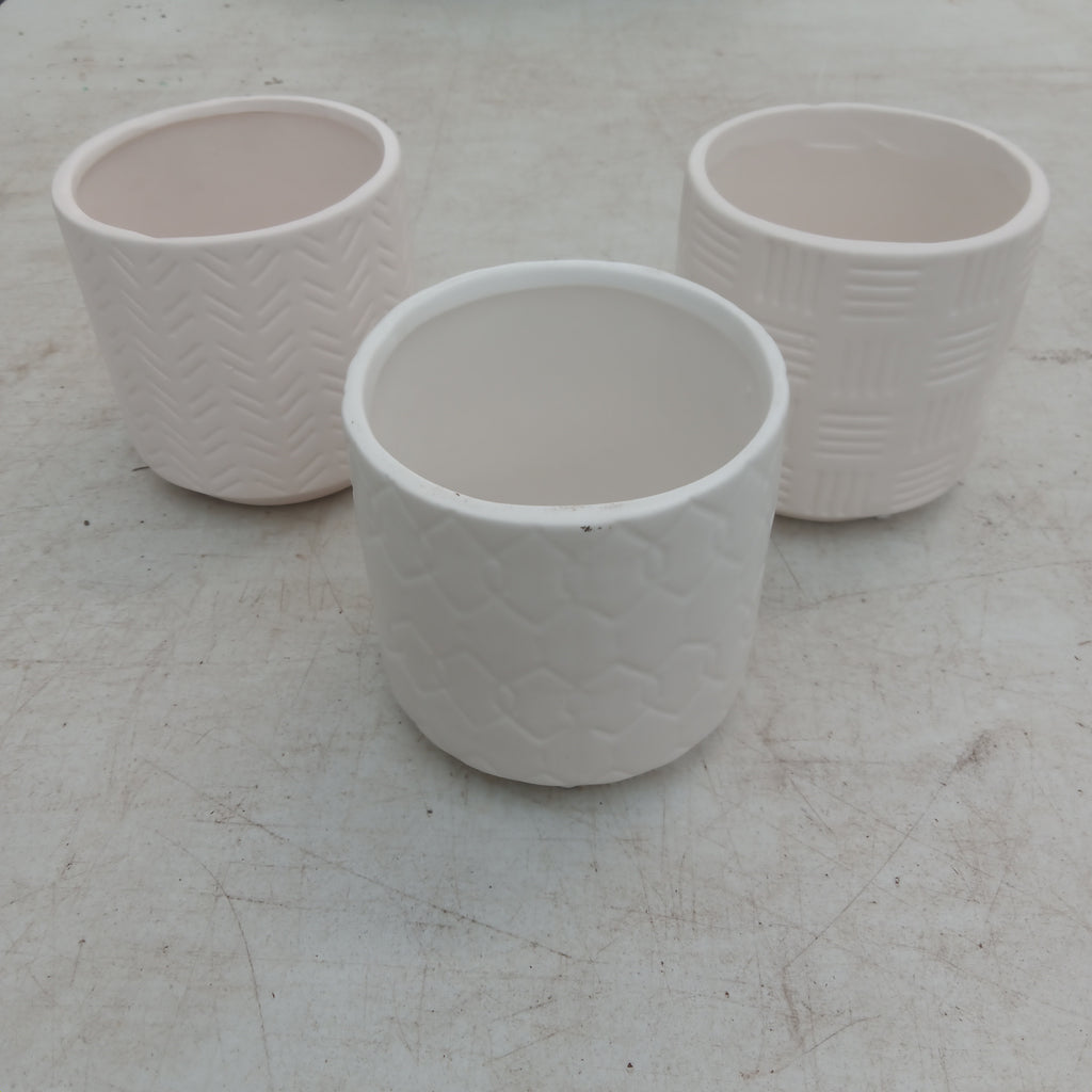 Ceramic Embossed Pot